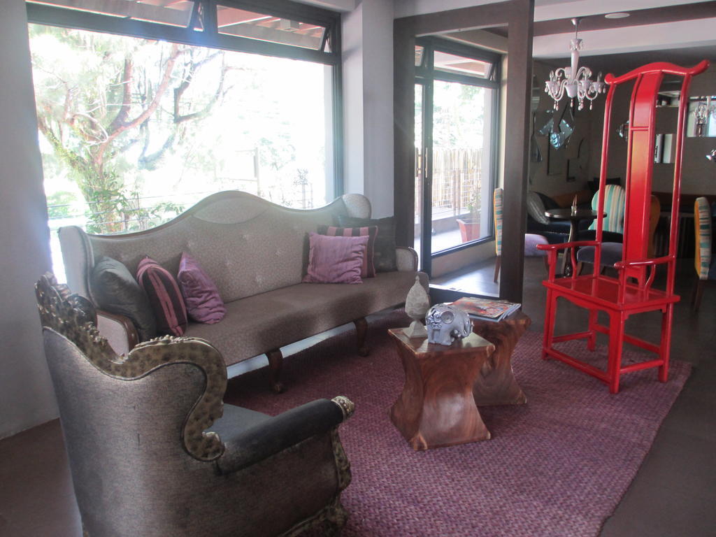 The Theodore Hotel Tagaytay City ภายนอก รูปภาพ