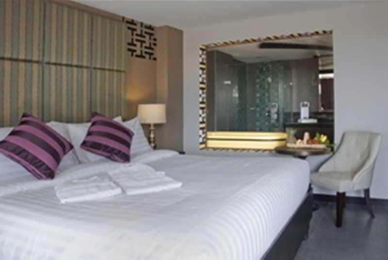 The Theodore Hotel Tagaytay City ภายนอก รูปภาพ