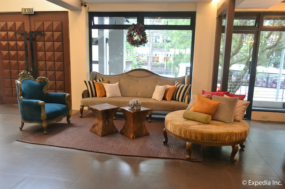 The Theodore Hotel Tagaytay City ภายนอก รูปภาพ
